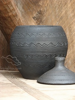 W20 - Garnek Wolin X-XII w.